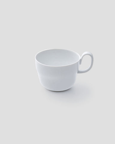 1616 / Arita Japan CMA Tasse Weiß - Design Cecilie Manz