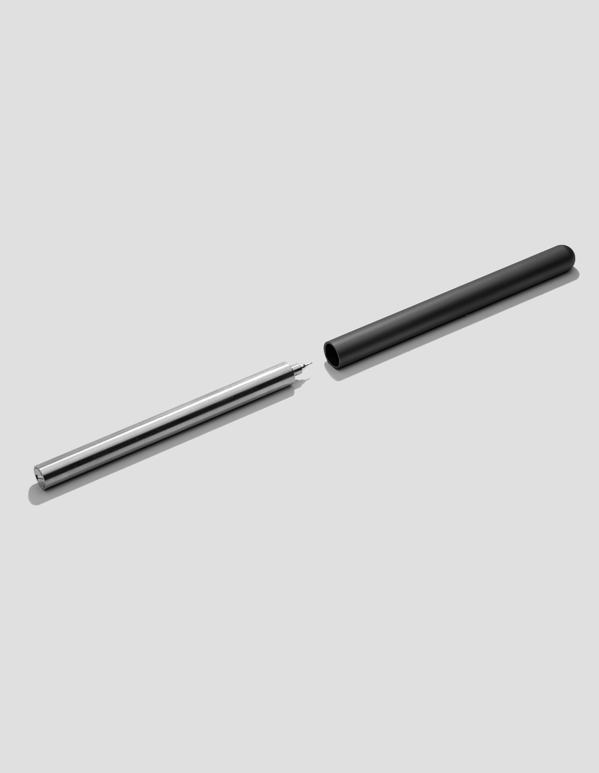 CW&T Pen Type-B Titan Cerakote Schwarz Stift und Kappe